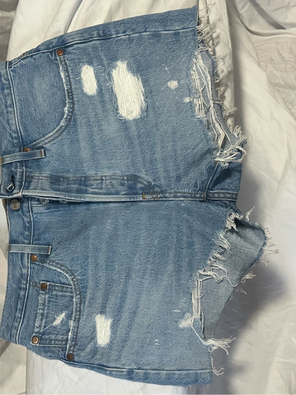 Levi High-Rise Distressed Denim Women’s Shorts - Light Blue